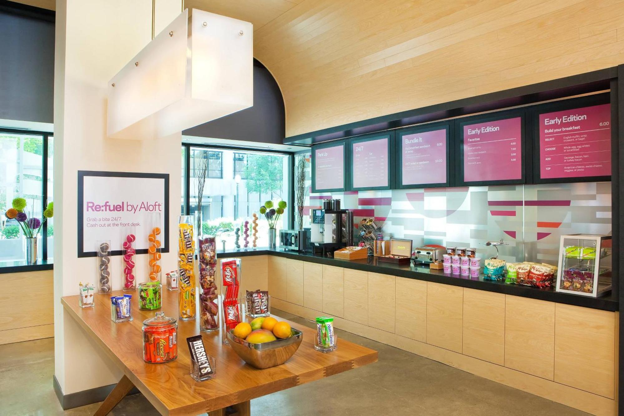 Aloft Downtown 4*