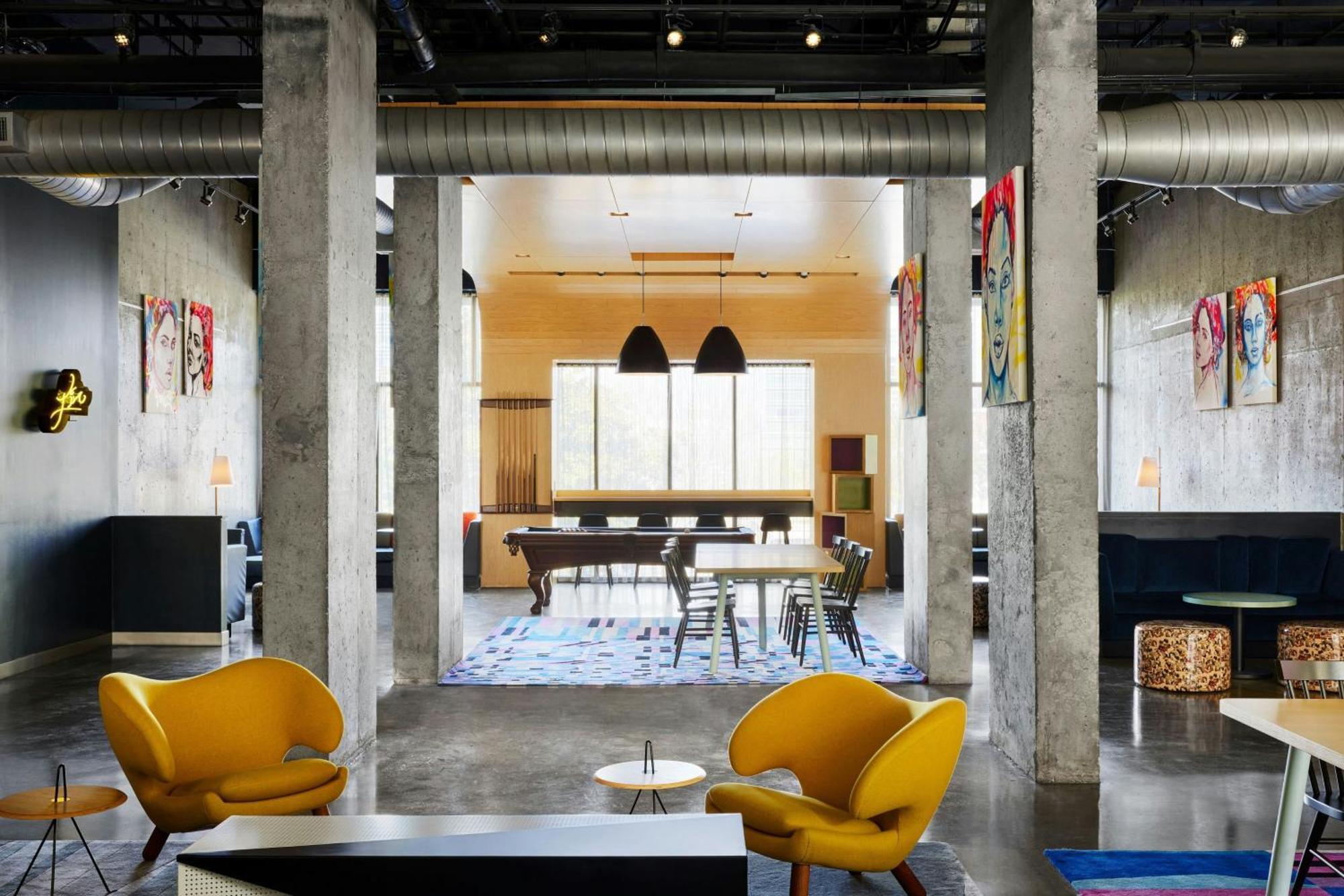 Aloft Downtown Hotel 4*