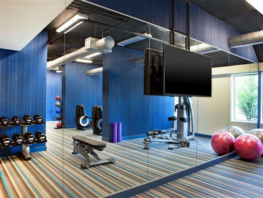 Aloft Downtown Hotel